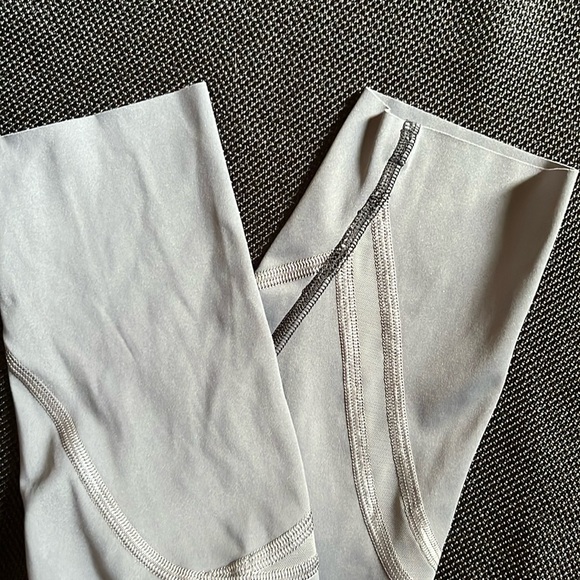 Lululemon Athletica leggings - Picture 10 of 16